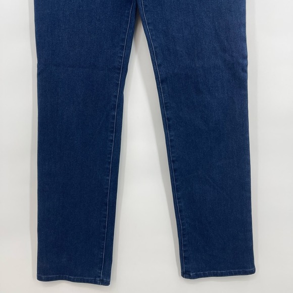 Beta Brand Size Medium Dark Wash Pull On Stretch Elastic Waist Straight Leg Jean - Picture 3 of 9